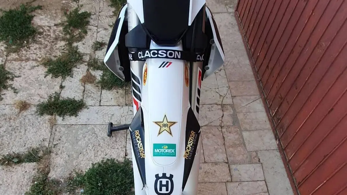 Husqvarna FE 250 (2023)  (4)
