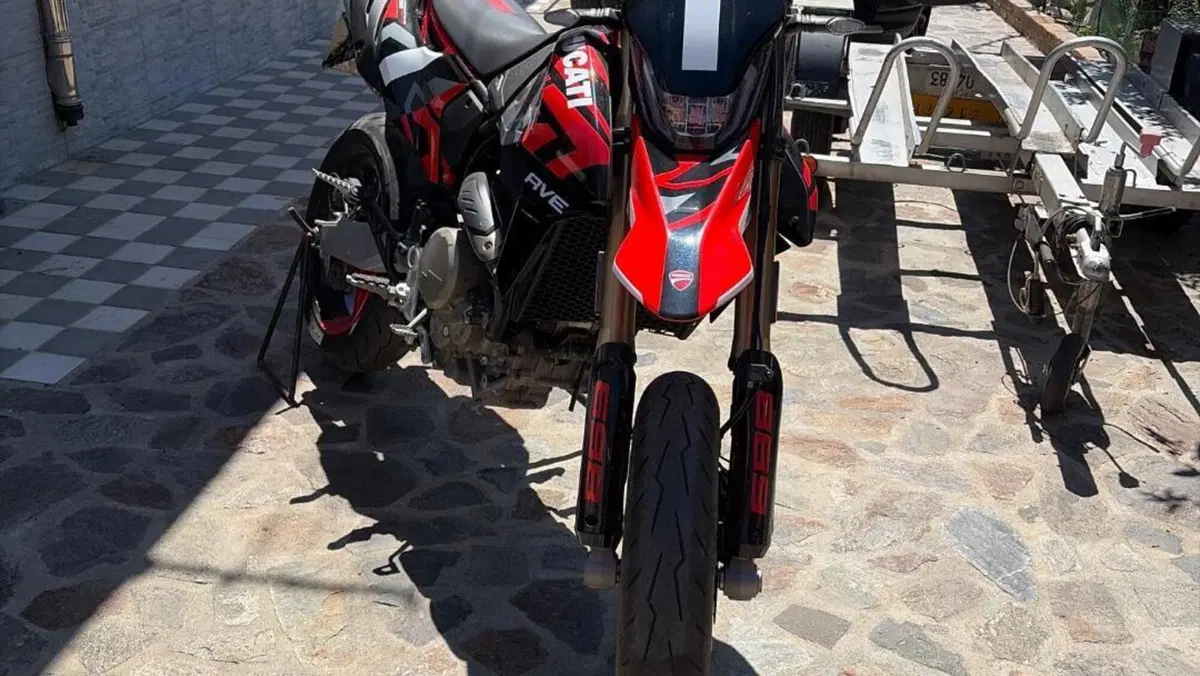 Ducati Hypermotard 698 Mono (2024 - 26)  (3)