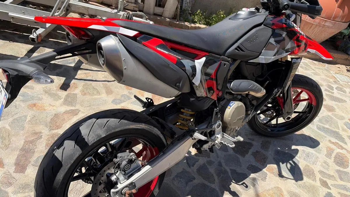 Ducati Hypermotard 698 Mono (2024 - 26)  (5)