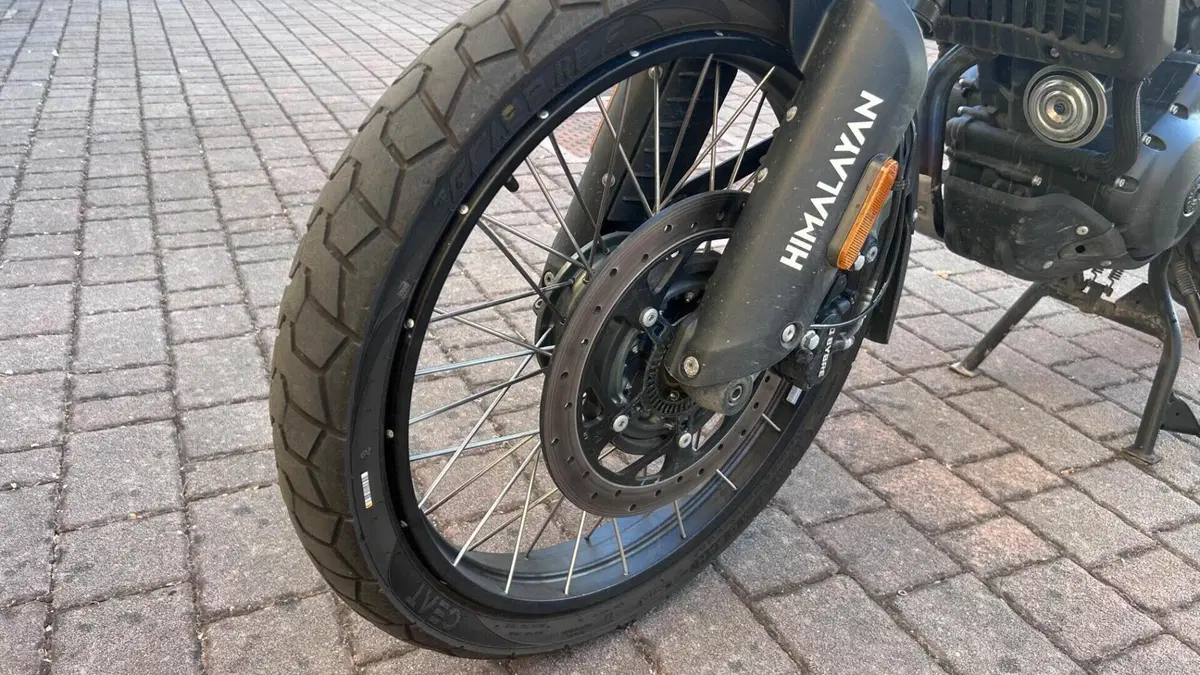 Royal Enfield Himalayan 450 Tubeless (2024 - 26)  (3)