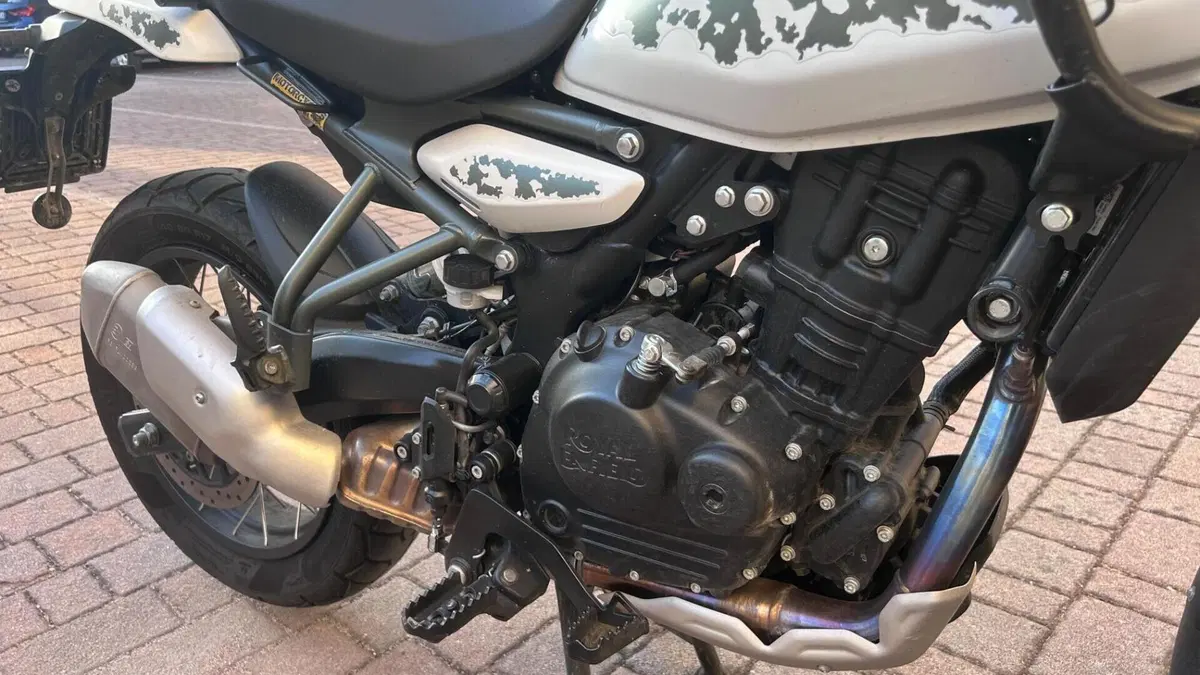 Royal Enfield Himalayan 450 Tubeless (2024 - 26)  (4)