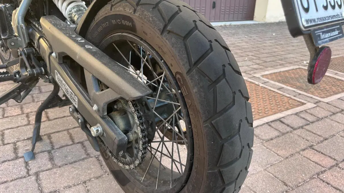 Royal Enfield Himalayan 450 Tubeless (2024 - 26)  (5)
