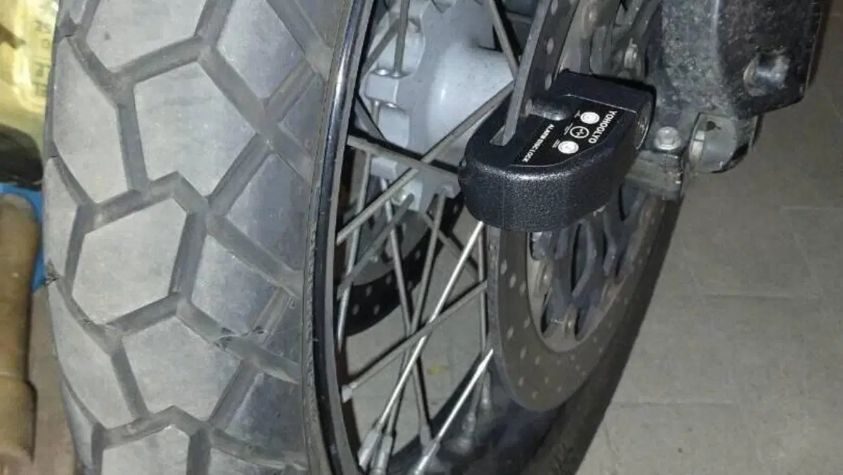 Moto Guzzi Stelvio 1200 4V (2008 - 10)  (4)