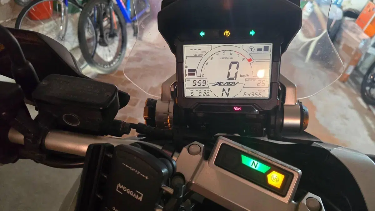 Honda X-ADV 750 Travel Edition (2018 - 20)  (6)
