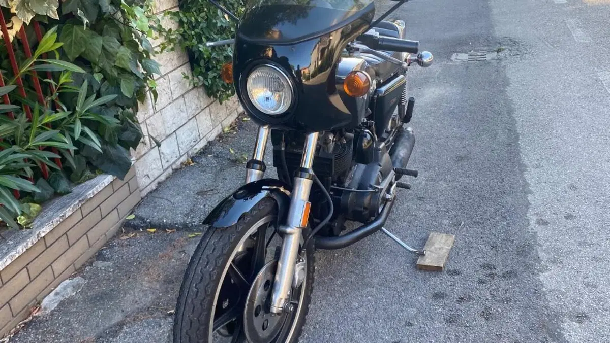 Harley-Davidson   (3)