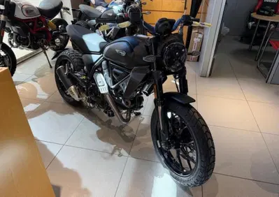 Ducati Scrambler 800 Icon Dark (2025 - 26) - Annuncio 10087051