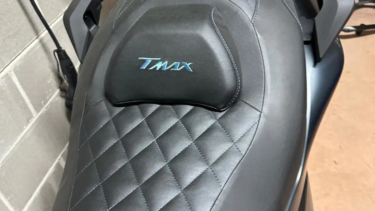 Yamaha T-Max 560 Tech Max (2022 - 24)  (6)
