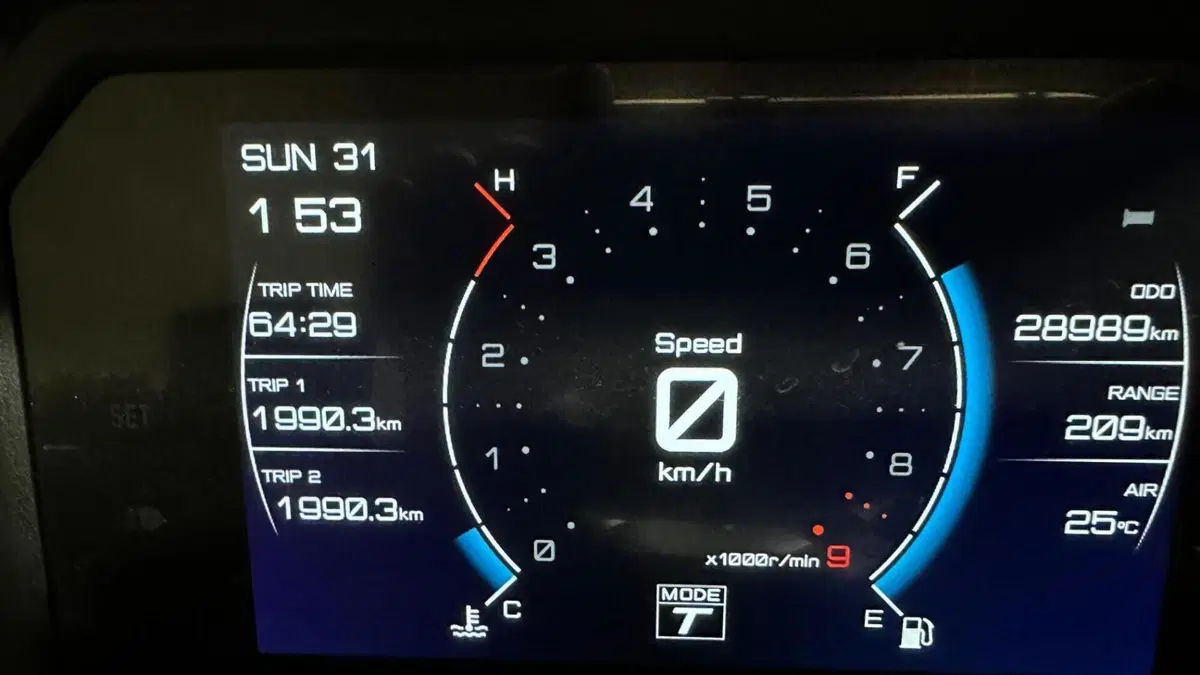 Yamaha T-Max 560 Tech Max (2022 - 24)  (2)