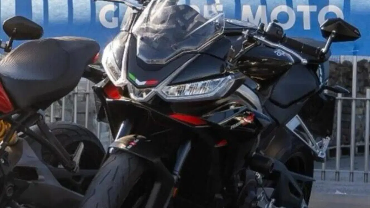 Aprilia Tuono 660 Factory (2022 - 24)  (10)