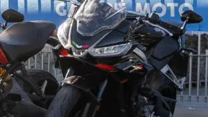 Aprilia Tuono 660 Factory (2022 - 24)  (10)