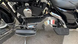 Harley-Davidson 1450 Road King (2002 - 04) - FLHRI  (5)