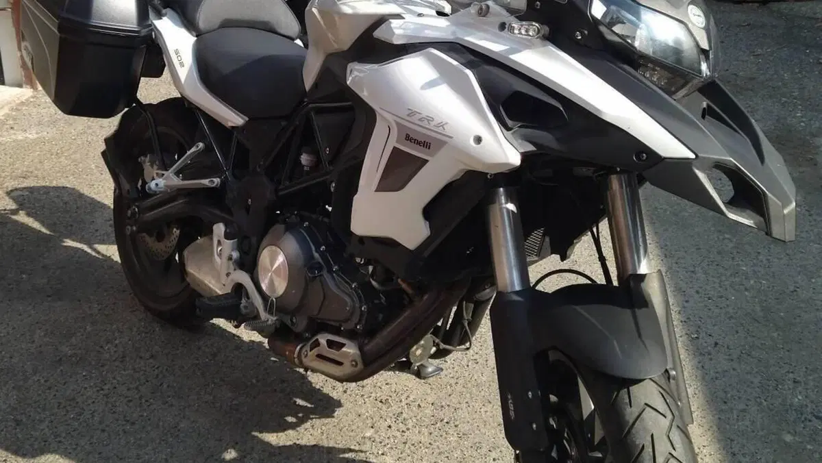 Benelli TRK 502 ABS (2017 - 20)  (2)