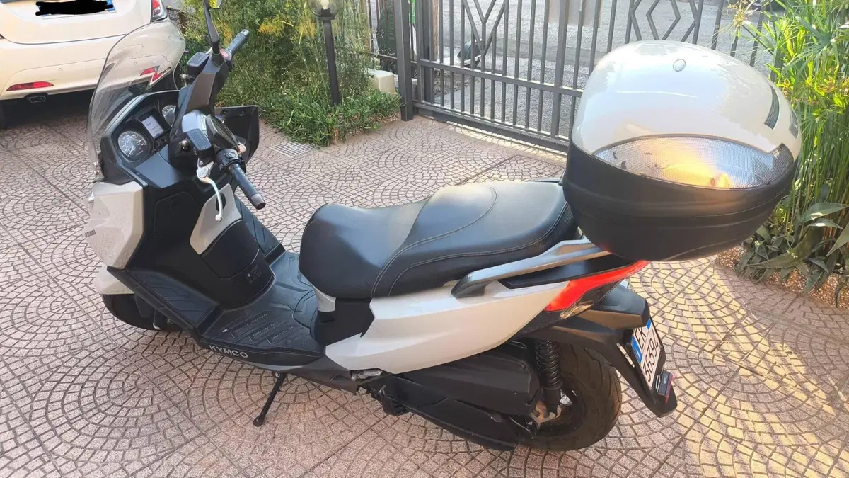 Kymco X-Town 300i City (2020)  (3)