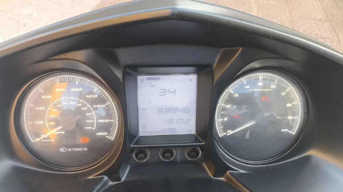 Kymco X-Town 300i City (2020)  (6)