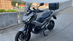 Honda X-ADV 750 (2018 - 20)  (2)