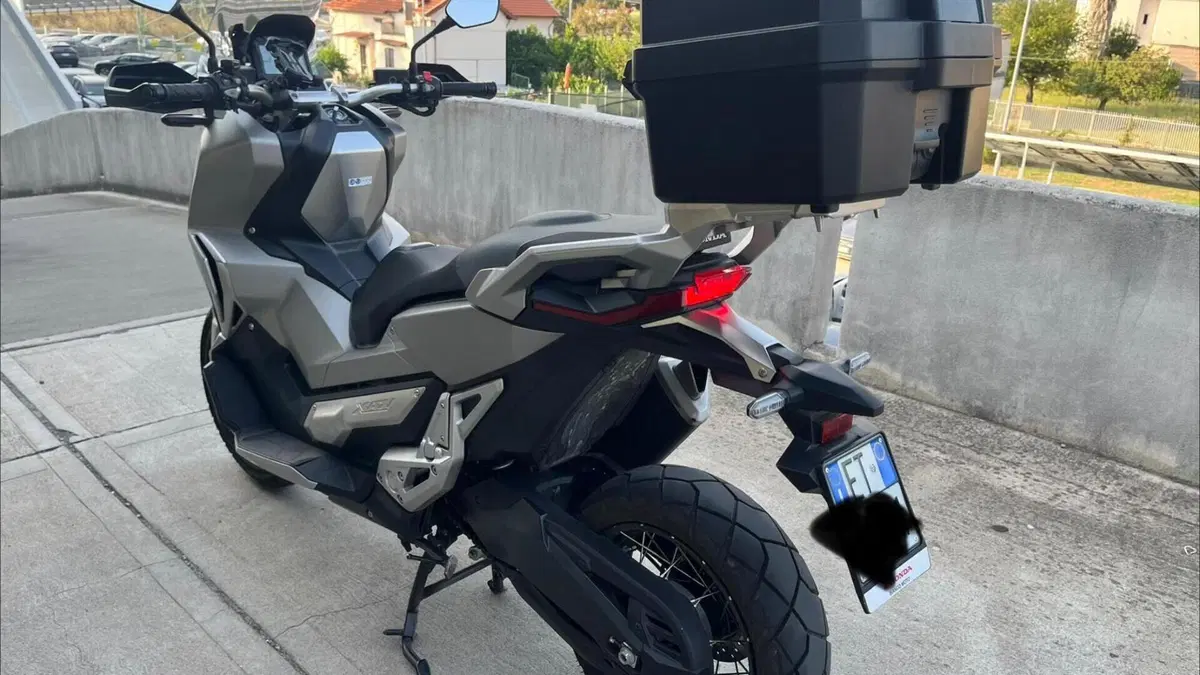 Honda X-ADV 750 (2018 - 20)  (4)