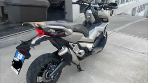 Honda X-ADV 750 (2018 - 20)  (5)