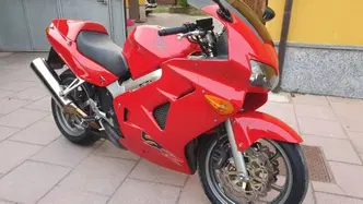 Honda VFR 800 (1998 - 01) usata