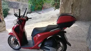 Honda SH 150i (2017 - 19)  (4)