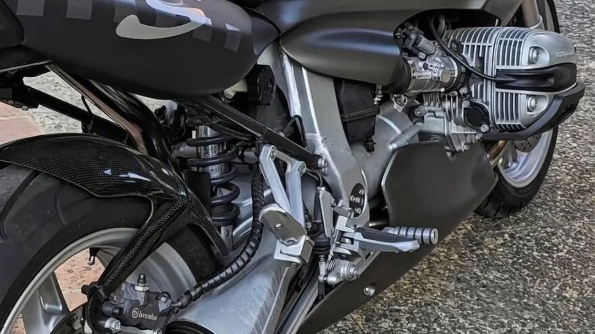 Bmw R 1100 S  (4)