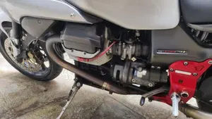 Moto Guzzi V11 Le Mans (2001 - 06)  (6)
