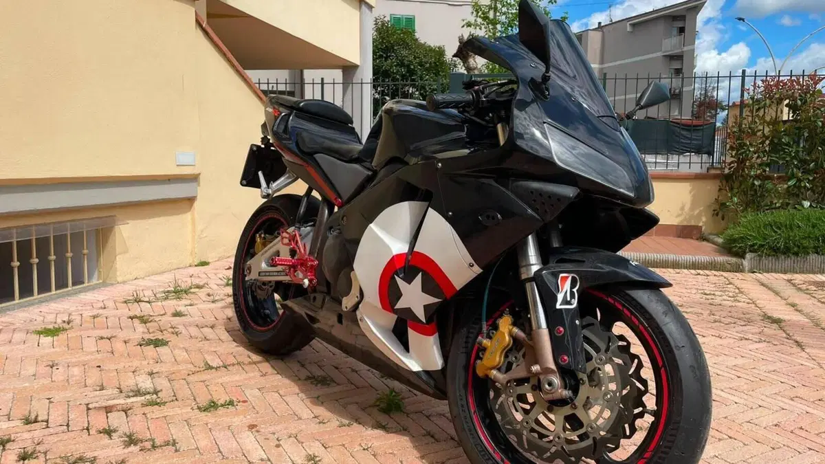 Honda CBR 600 RR (2003 - 04) 