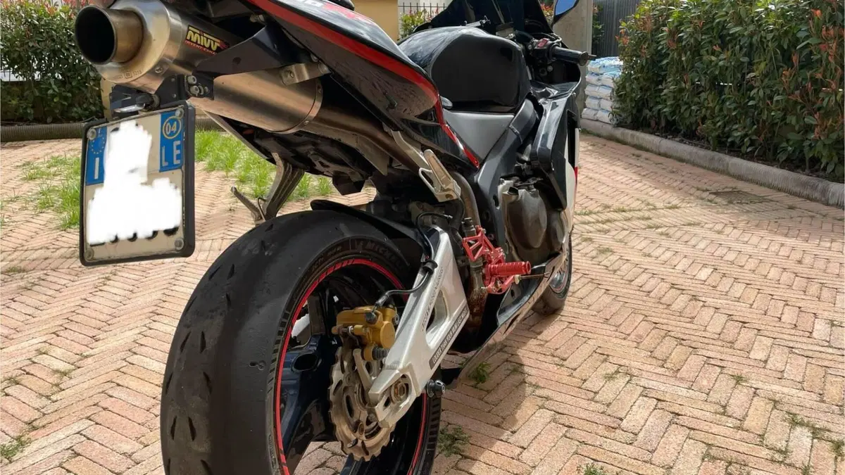 Honda CBR 600 RR (2003 - 04)  (4)