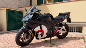 Honda CBR 600 RR (2003 - 04)  (2)
