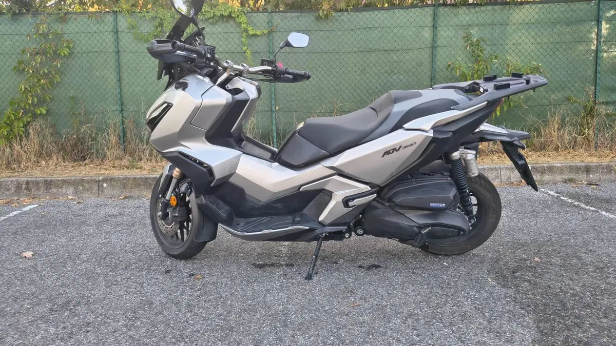 Honda ADV 350 (2022 - 24) 