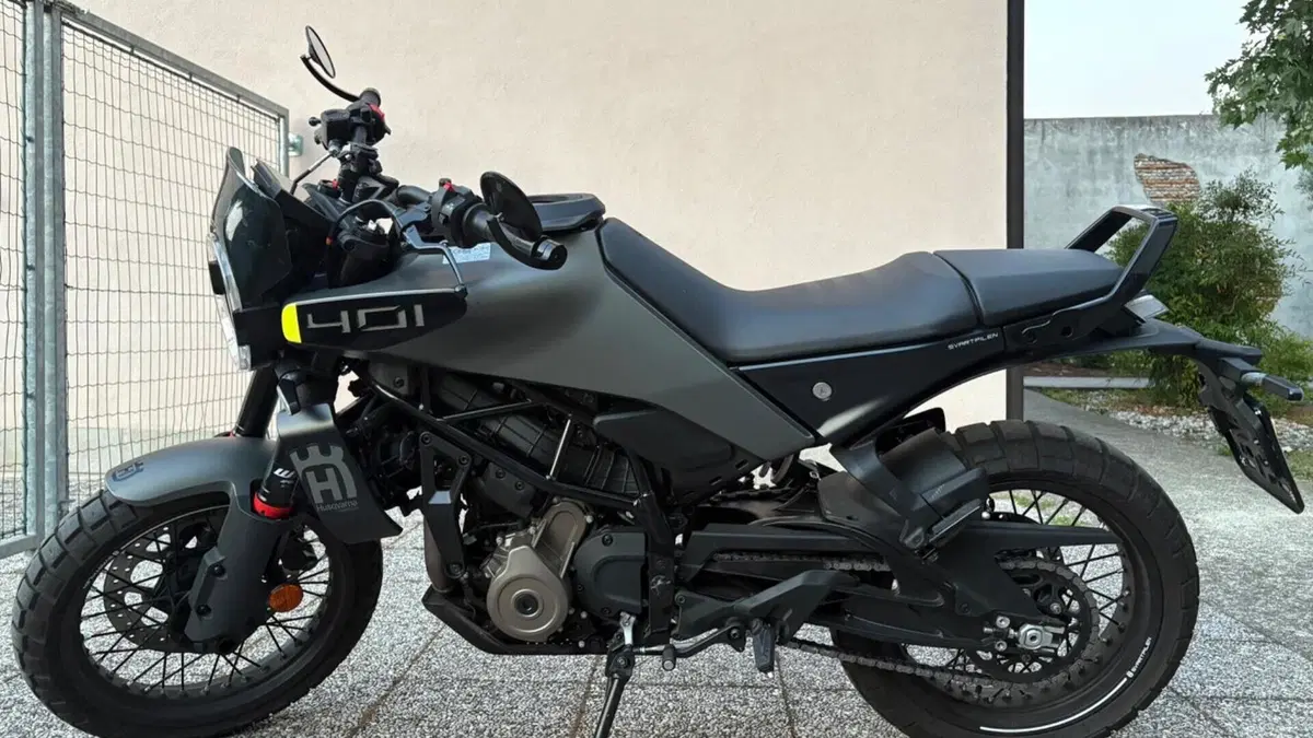 Husqvarna Svartpilen 401 (2024 - 26) 
