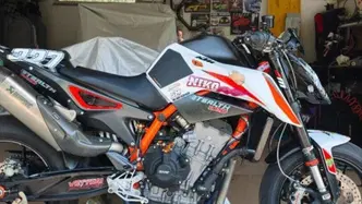 KTM 890 Duke R (2020)