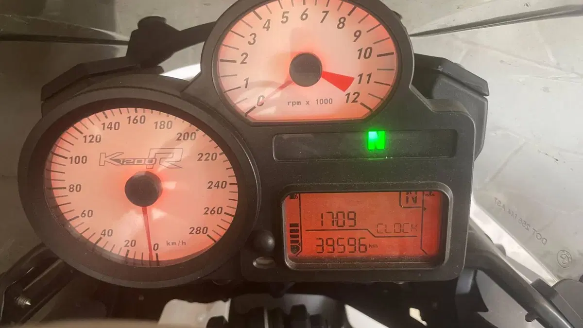 Bmw K 1200 R  (2)