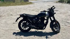 Royal Enfield HNTR 350 (2022 - 26)  (3)