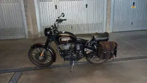 Royal Enfield Bullet 500 EFI STD - Entry Level (2017 - 20)  (2)