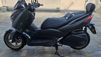 Yamaha X-Max 300 Tech Max (2021 - 24) usata