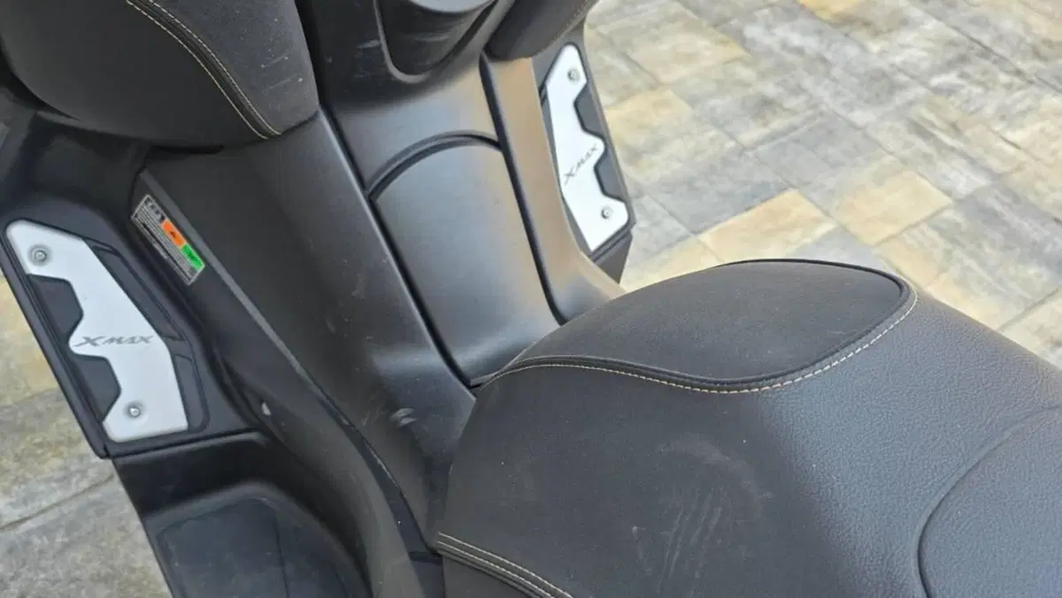 Yamaha X-Max 300 Tech Max (2021 - 24)  (5)