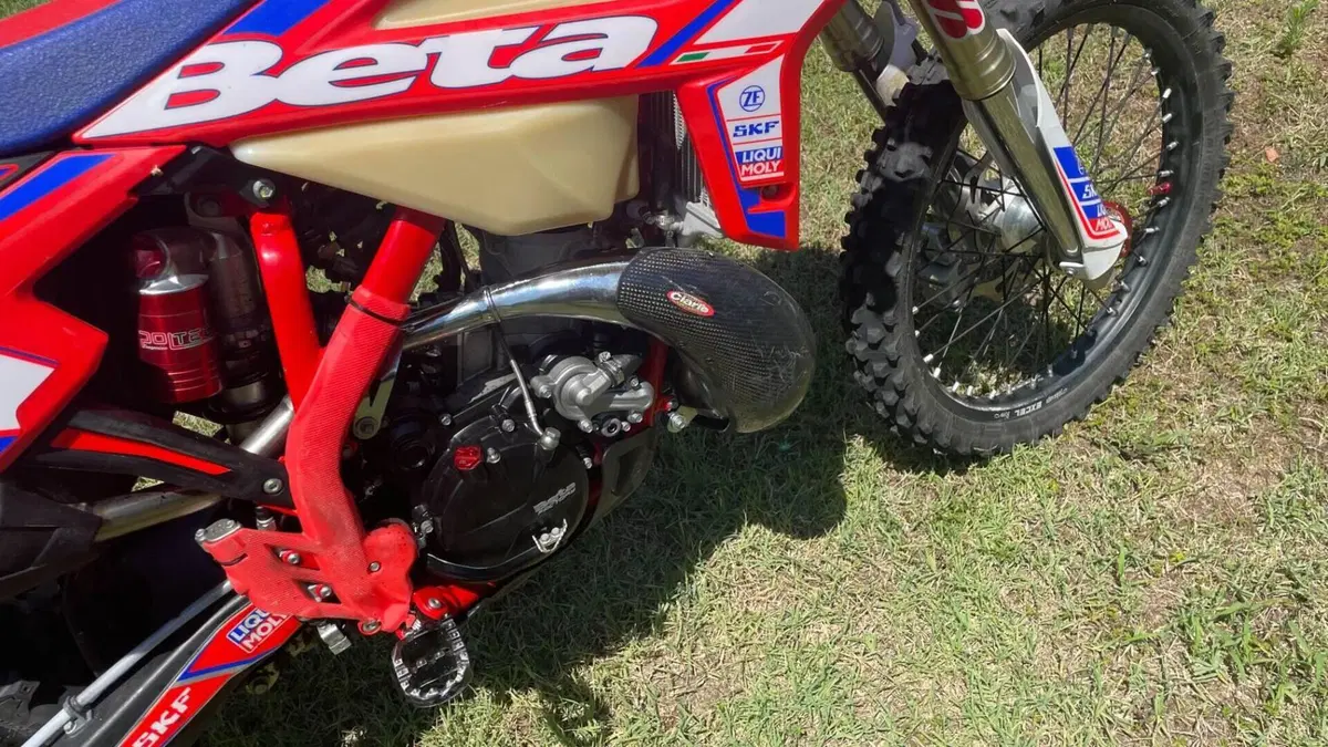 Betamotor RR 200 2T Enduro Racing (2021)  (4)