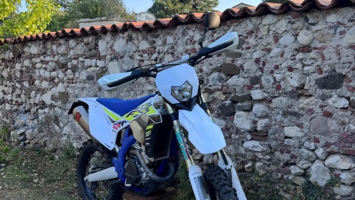 Sherco 300 SEF Factory (2020)  (2)