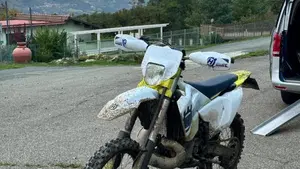 Husqvarna TE 300 (2024)  (5)