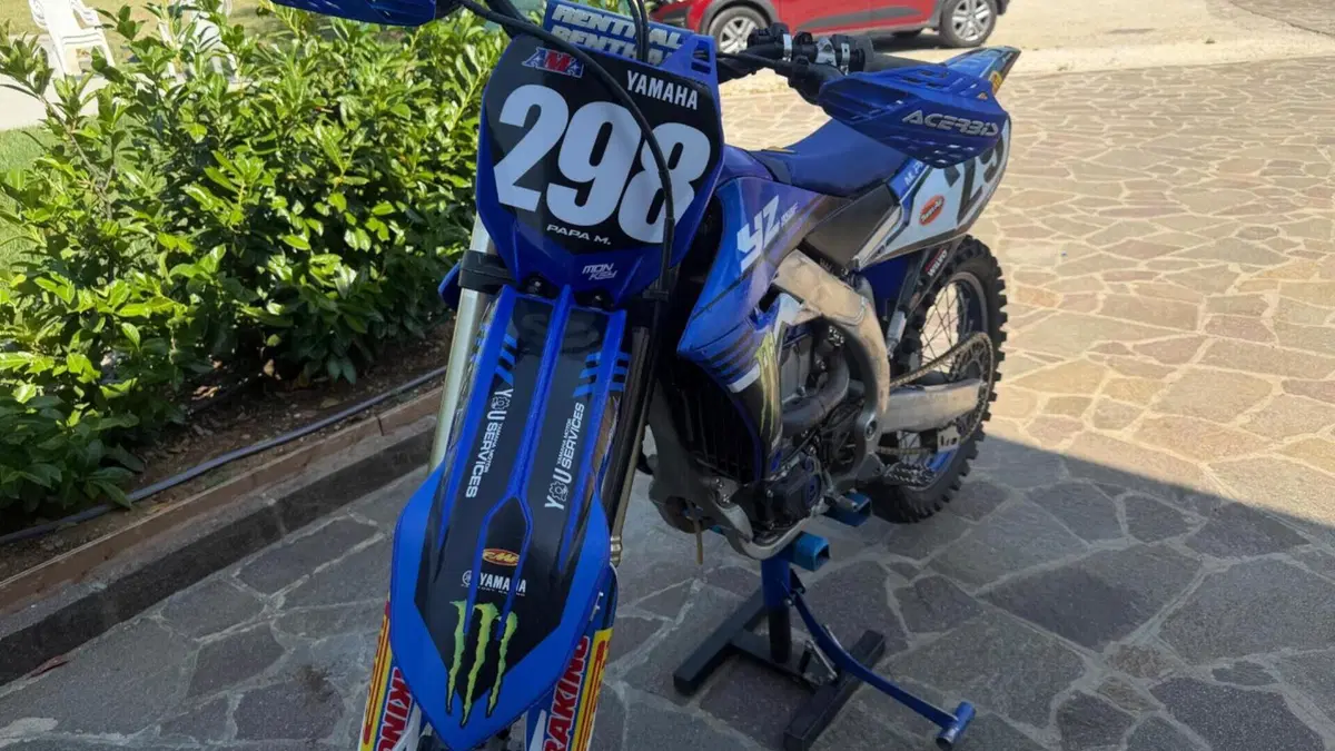 Yamaha YZ 250 F (2021)  (2)
