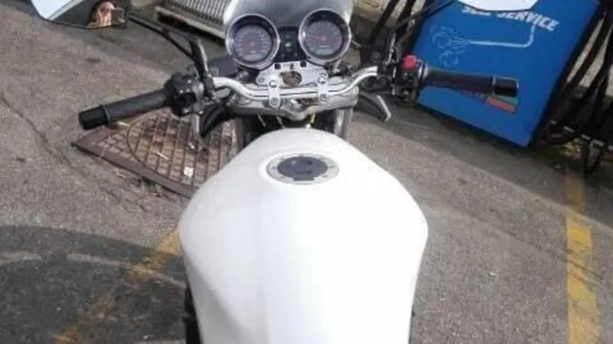 Suzuki GSF 1200 Bandit (2001 - 06)  (4)