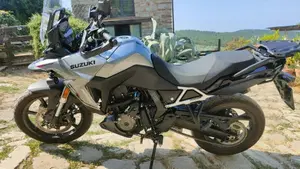 Suzuki V-Strom 800SE (2025 - 26)  (2)