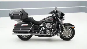Harley-Davidson 1584 Electra Glide Ultra Classic (2007) - FLHTCU  (2)