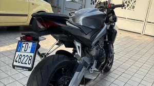 Aprilia Tuono 660 (2021 - 25)  (2)