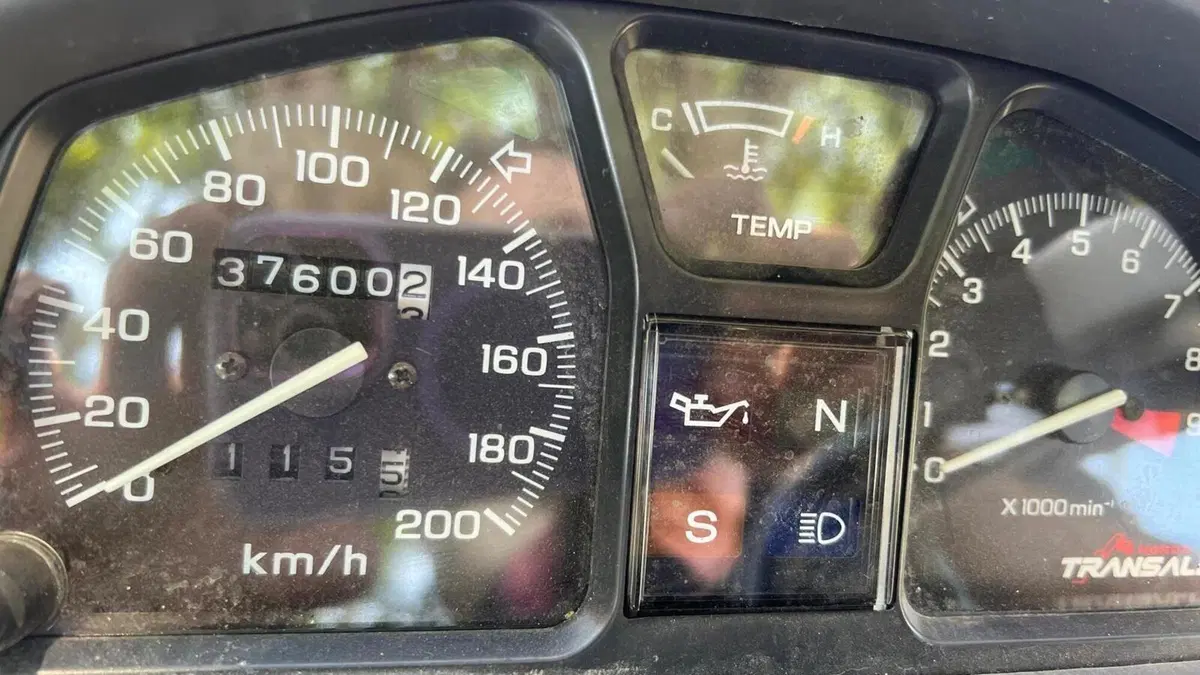 Honda Transalp XL 600V (1997 - 99)  (3)