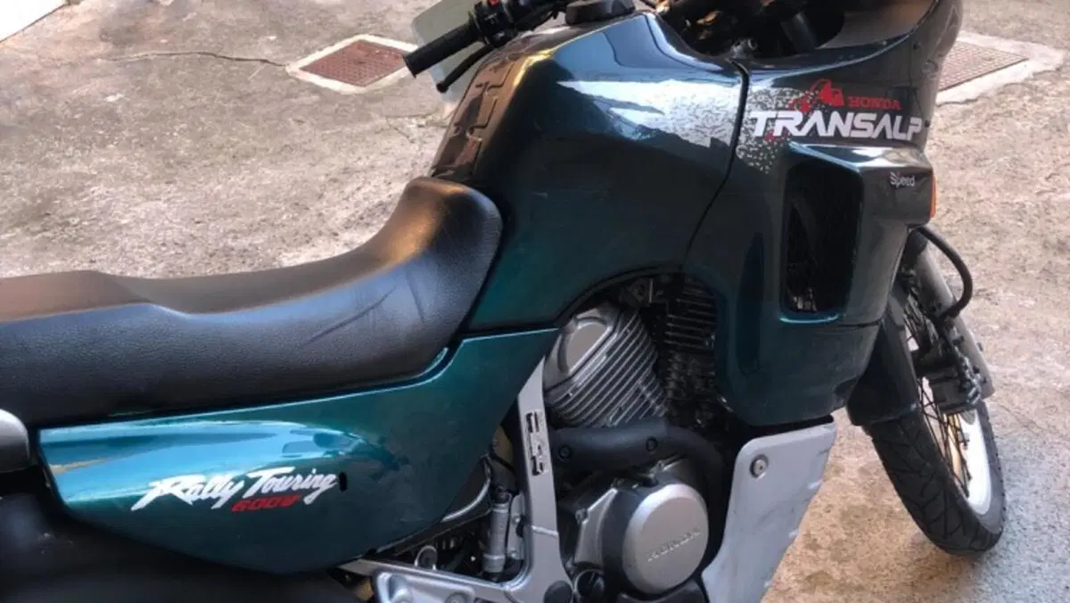 Honda Transalp XL 600V (1997 - 99)  (7)