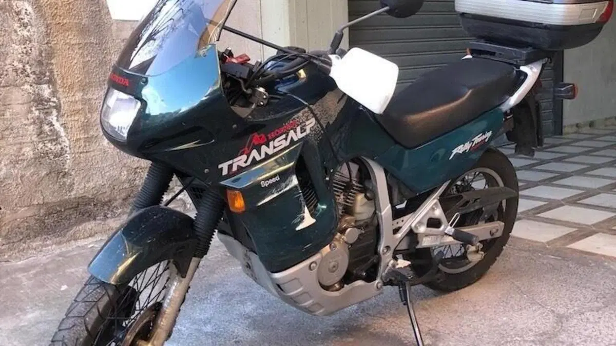 Honda Transalp XL 600V (1997 - 99)  (16)