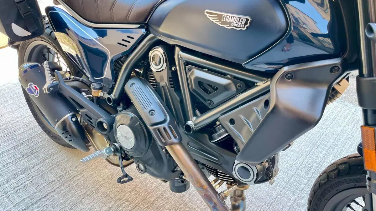 Ducati Scrambler 800 Nightshift (2023 - 24)  (3)