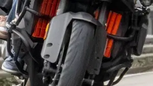 KTM 1290 Super Adventure S (2022 - 25)  (6)
