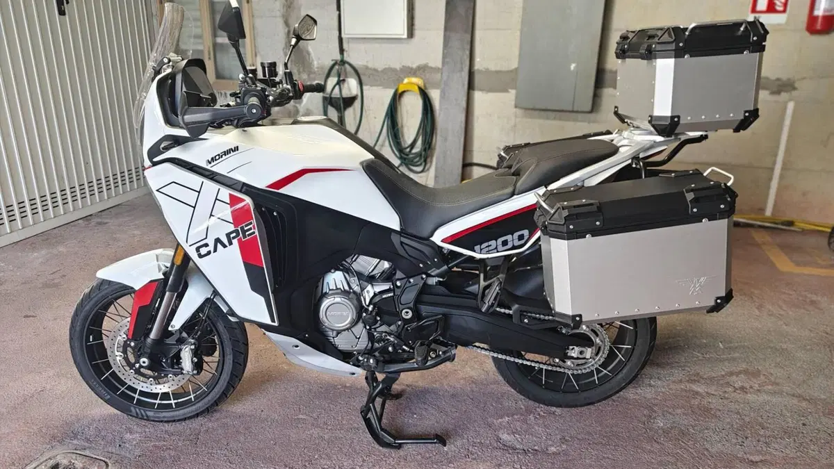 Moto Morini X-Cape 1200 (2026)  (7)